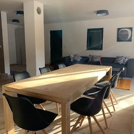 Montis Golte דירה *